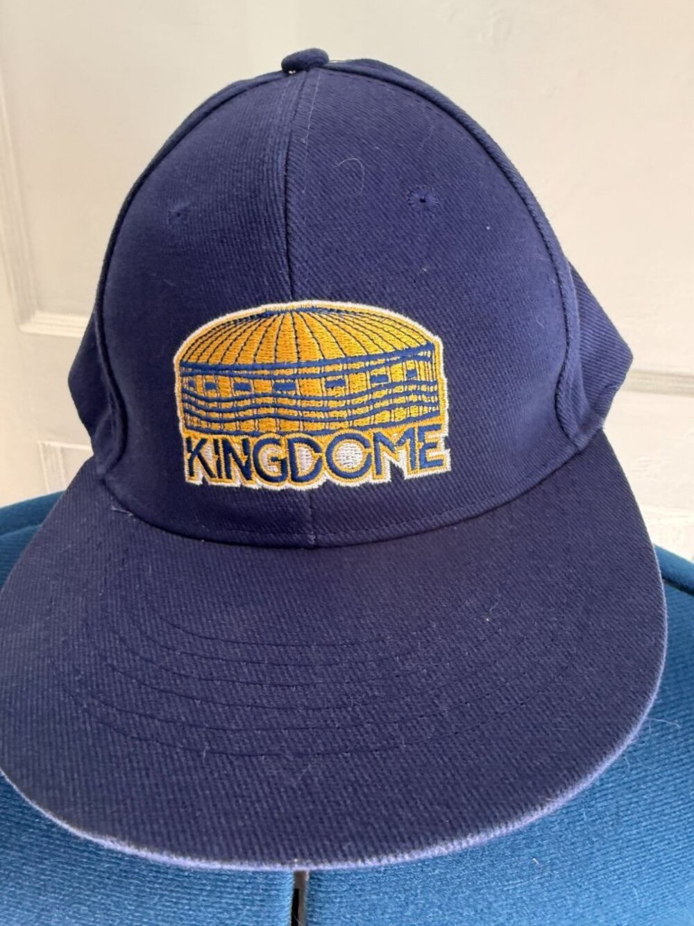 VTG Blue + Gold Seattle Mariners Kingdome 2001 Retro Adjustable Snapback Cap